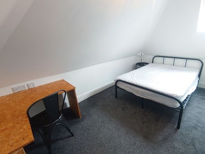 Room to rent in Flat 2, Boaler Street, Liverpool L6