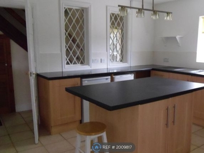 Semi-detached house to rent in The Coach House, Great Barrow, Chester CH3