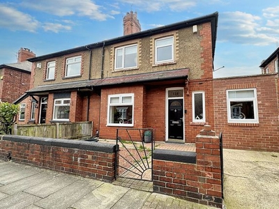Semi-detached house to rent in Wansbeck Road, Jarrow NE32
