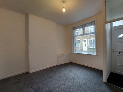 Terraced house to rent in Athol Street North, Burnley BB11