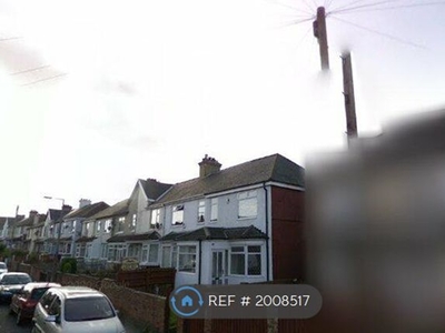 Terraced house to rent in Doncaster, Doncaster DN12