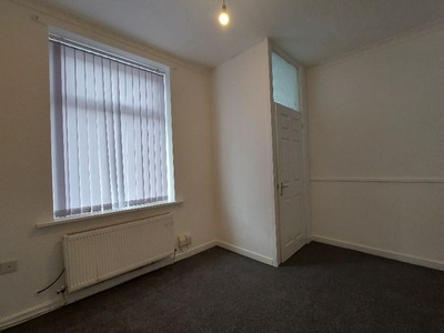 Terraced house to rent in Hobart Street, Burnley BB11