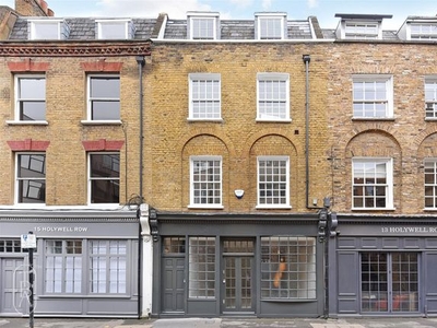 Terraced house to rent in Holywell Row, London EC2A
