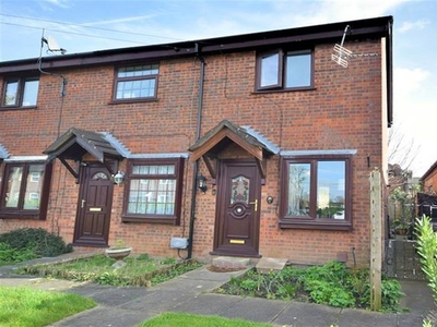 Terraced house to rent in Honeycombe Cottages, Oak Road, Cheadle SK8