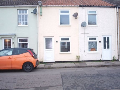 Terraced house to rent in Park Road, Lowestoft NR32