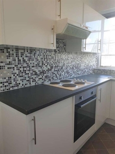 1 bed flat to rent in West End Lane,
NW6, London