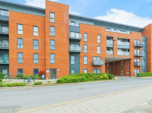 1 bedroom apartment for rent in Arcadia, Centenary Quay, John Thornycroft Road, Woolston, Southampton, Hampshire, SO19 9XF, SO19