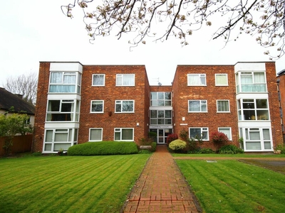 1 bedroom apartment for rent in Conrad Court, The Avenue, Beckenham, BR3