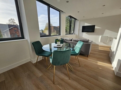 1 bedroom apartment for sale in Alexander House, Manchester, M16