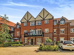 1 Bedroom Apartment For Sale In Chalfont St. Peter