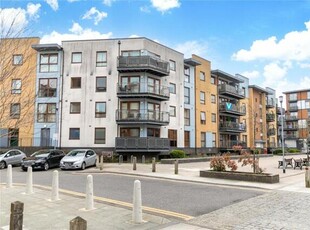 1 Bedroom Apartment For Sale In Crawley, West Sussex