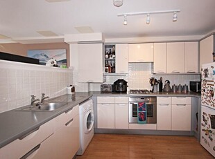 1 bedroom apartment for sale in Sinclair Drive, Basingstoke, RG21