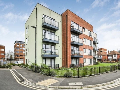 1 bedroom apartment for sale Slough, SL1 2QE