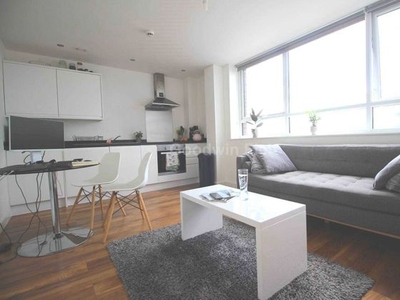 1 bedroom apartment to rent Manchester, M16 0TR