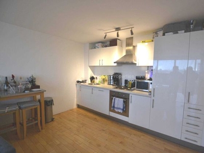 1 bedroom apartment to rent Salford, M5 4JH