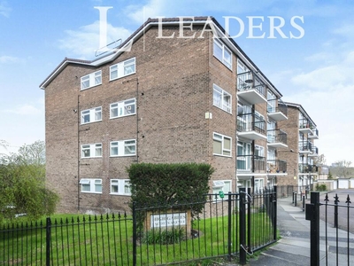 1 bedroom flat for rent in High Gables, Scotts Avenue, Bromley, BR2