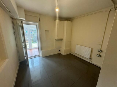 1 Bedroom Flat For Rent In Southsea, Portsmouth