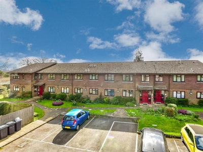 1 bedroom flat for sale in Church Lane, Bearsted, Maidstone, Kent, ME14