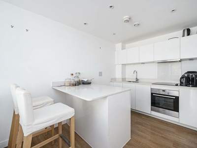 1 bedroom flat for sale in Seven Sea Gardens, Bow, London, E3