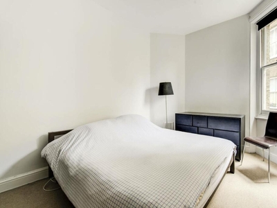 1 bedroom flat for sale in Wyfold Road, Munster Village, London, SW6