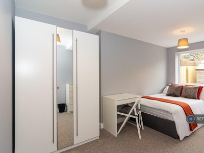 1 bedroom house share for rent in Charles Avenue, Harrogate, HG1