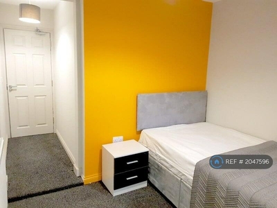 1 bedroom house share for rent in Felixstowe Road, Ipswich, IP3