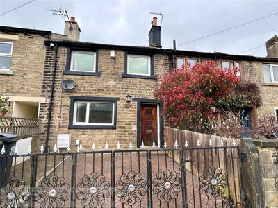 1 bedroom terraced house for rent in Newsome Road South, Huddersfield, West Yorkshire, HD4