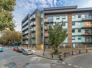 2 bedroom apartment for rent in Sotherby Court, 43 Sewardstone Road, E2