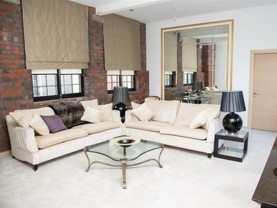 2 bedroom apartment for sale in Caroline Street, Birmingham, B3