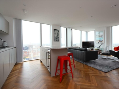 2 bedroom apartment for sale in East Tower, Deansgate Square, M15
