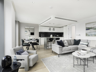 2 bedroom apartment for sale in Landmark Pinnacle, Canary Wharf, E14