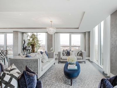 2 bedroom apartment for sale in Radnor Terrace, London, W14