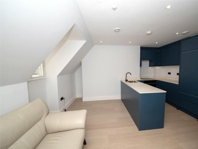 2 bedroom apartment for sale in Station Road, Reading, RG1