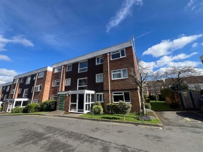 2 bedroom apartment for sale Solihull, B92 7JT