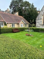 2 Bedroom Bungalow For Sale In Bournemouth, Dorset