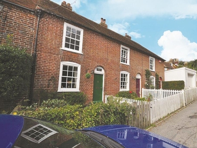 2 bedroom cottage for rent in The Street Barham CT4