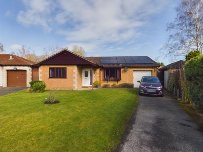2 bedroom detached bungalow for sale in Ashworth Close, Lincoln, LN6