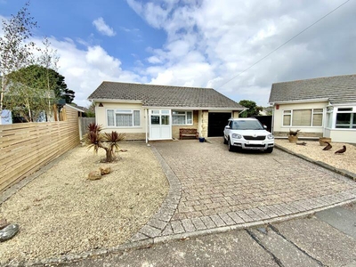 2 bedroom detached bungalow for sale in Roscrea Close, Wick, Bournemouth, BH6