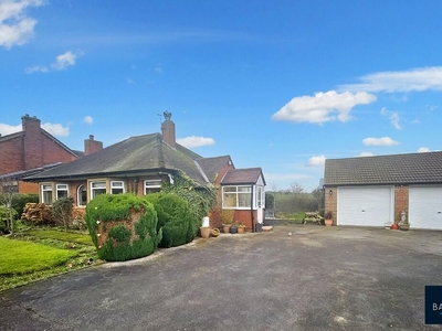 2 bedroom detached bungalow for sale in Whitehall Road, Drighlington, BD11