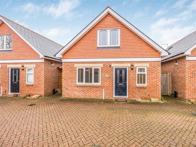 2 bedroom detached house for sale in Wycliffe Road, Bournemouth, BH9