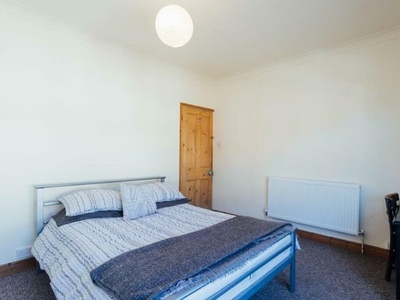 2 bedroom detached house to rent Loughborough, LE11 1QF