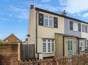 2 Bedroom End Of Terrace House For Sale In Abbots Langley, Herts