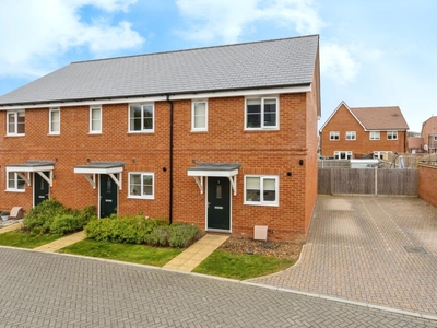 2 bedroom end of terrace house for sale in Boyson Drive, Maidstone, ME15
