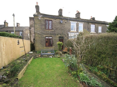 2 bedroom end of terrace house for sale in Stone Street, Queensbury, BD13