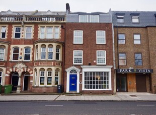 2 bedroom flat for rent in Brunswick Place, , SO15