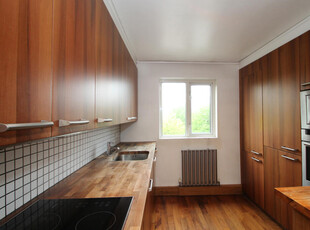 2 bedroom flat for rent in Caledonian Road, Islington, N1