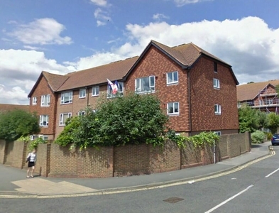 2 bedroom flat for rent in Findlay Court, Hythe, CT21