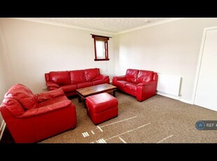 2 bedroom flat for rent in Forrester Park Green, Edinburgh, EH12