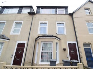 2 bedroom flat for rent in Northcote Street, Cardiff, CF24