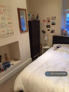 2 bedroom flat for rent in Regent Street, Leamington Spa, CV32